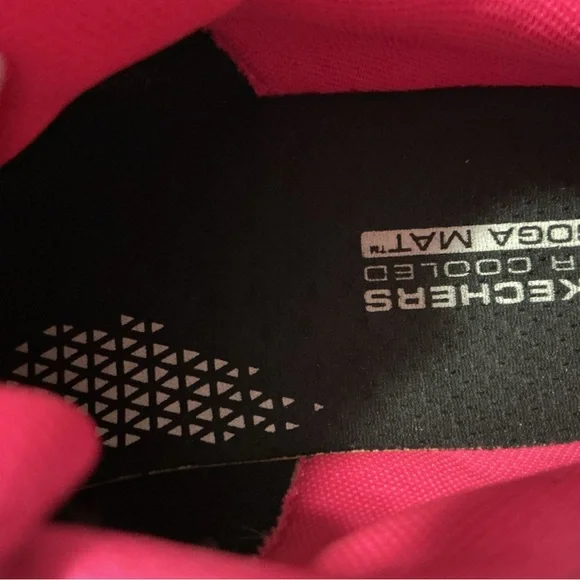 Skechers Black and Pink Women's Sneakers - Picture 8 of 10